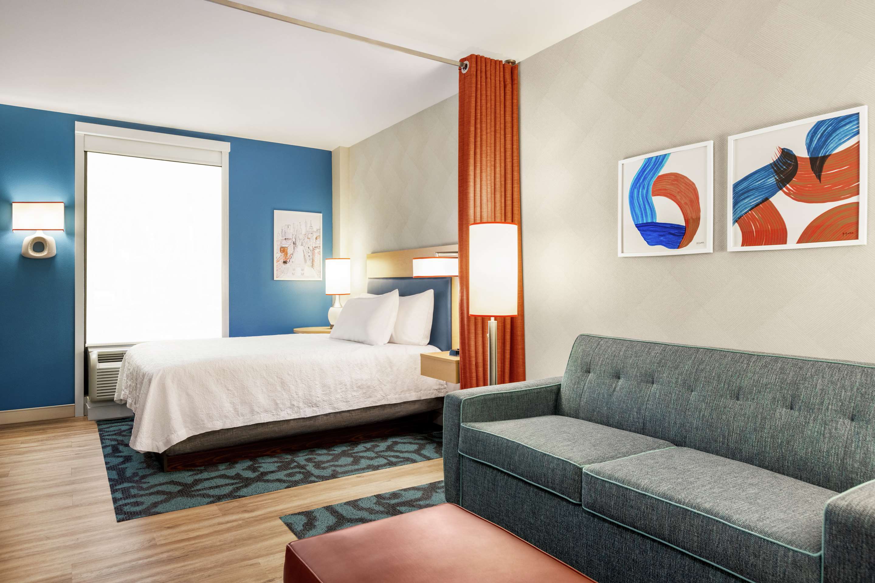 Guest room