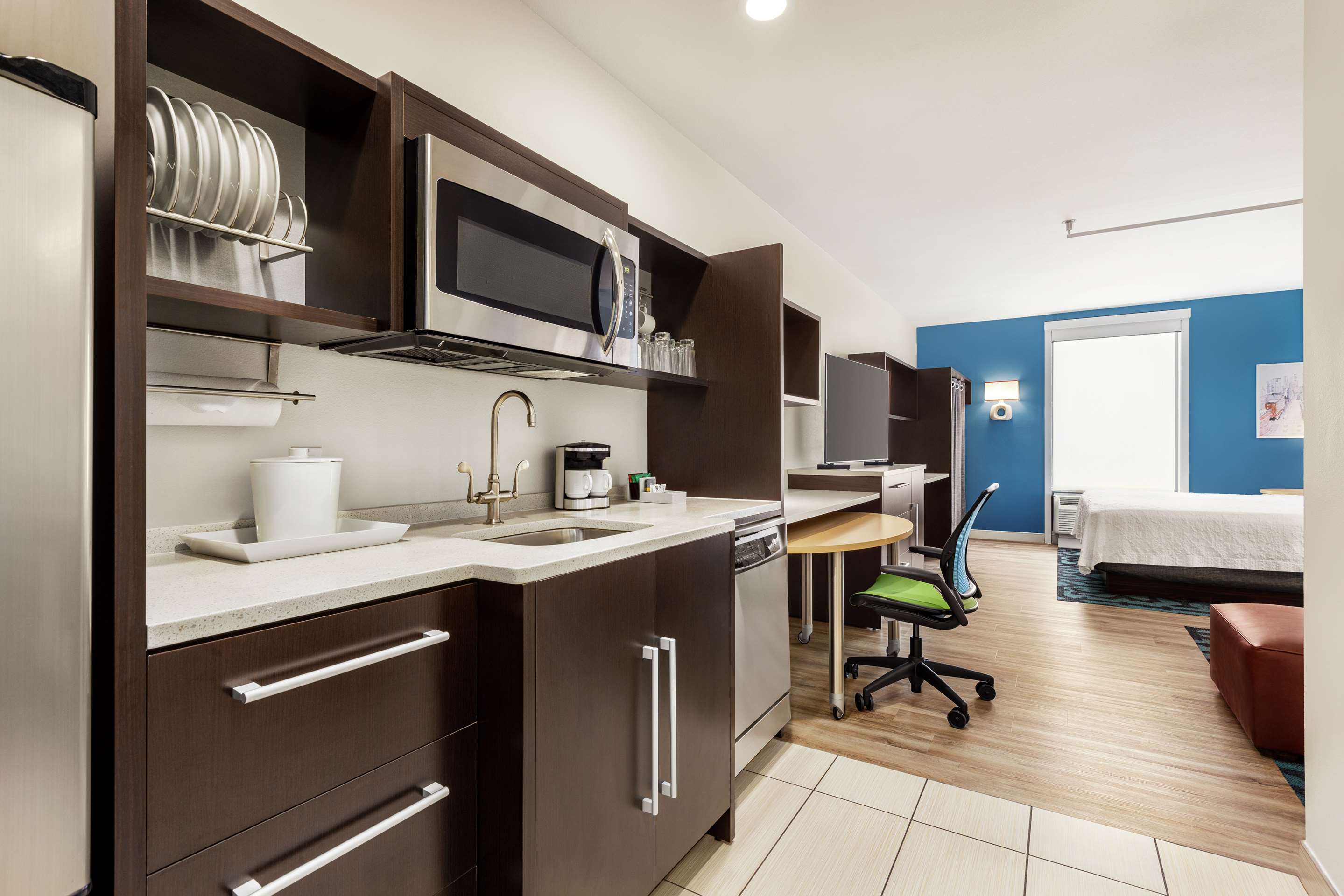 Guest room