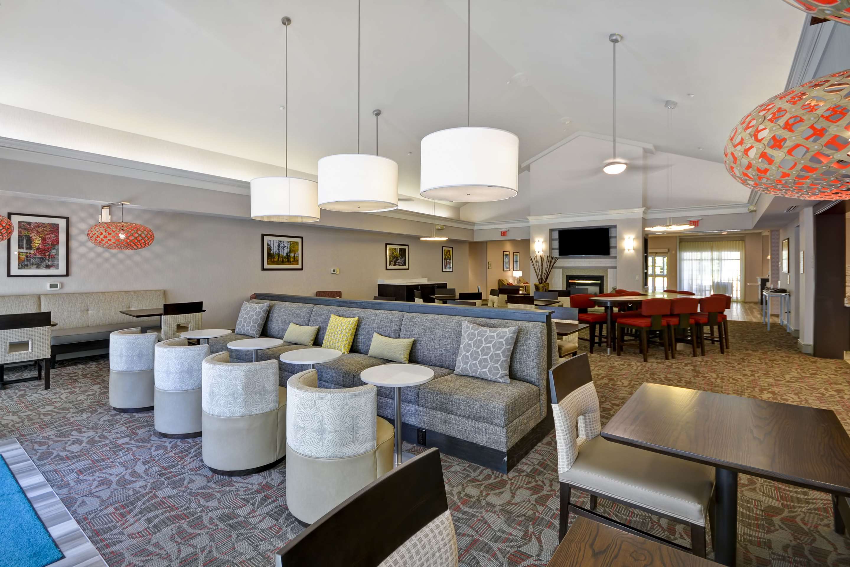 Lobby | Homewood Suites by Hilton Ithaca