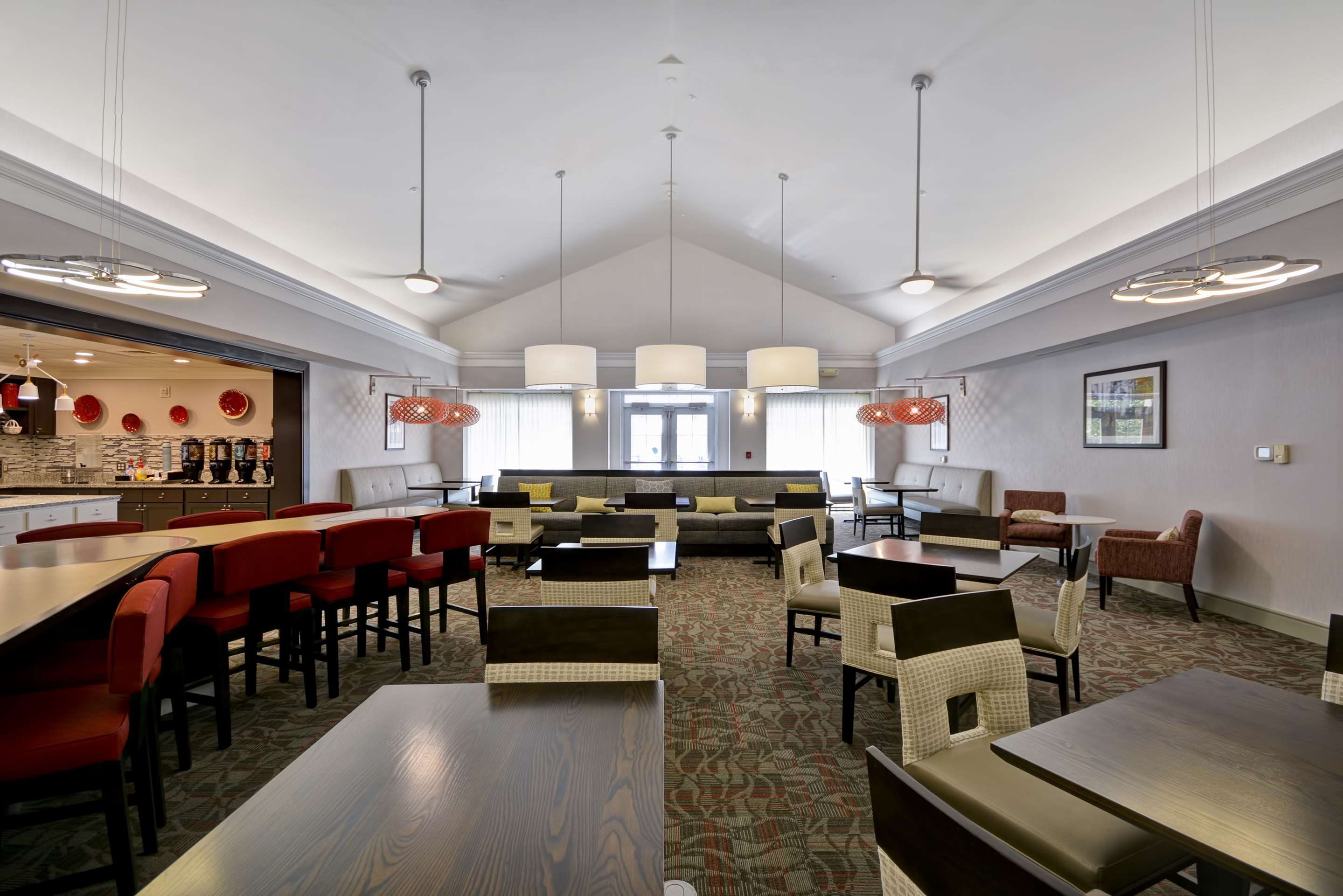 Lobby | Homewood Suites by Hilton Ithaca