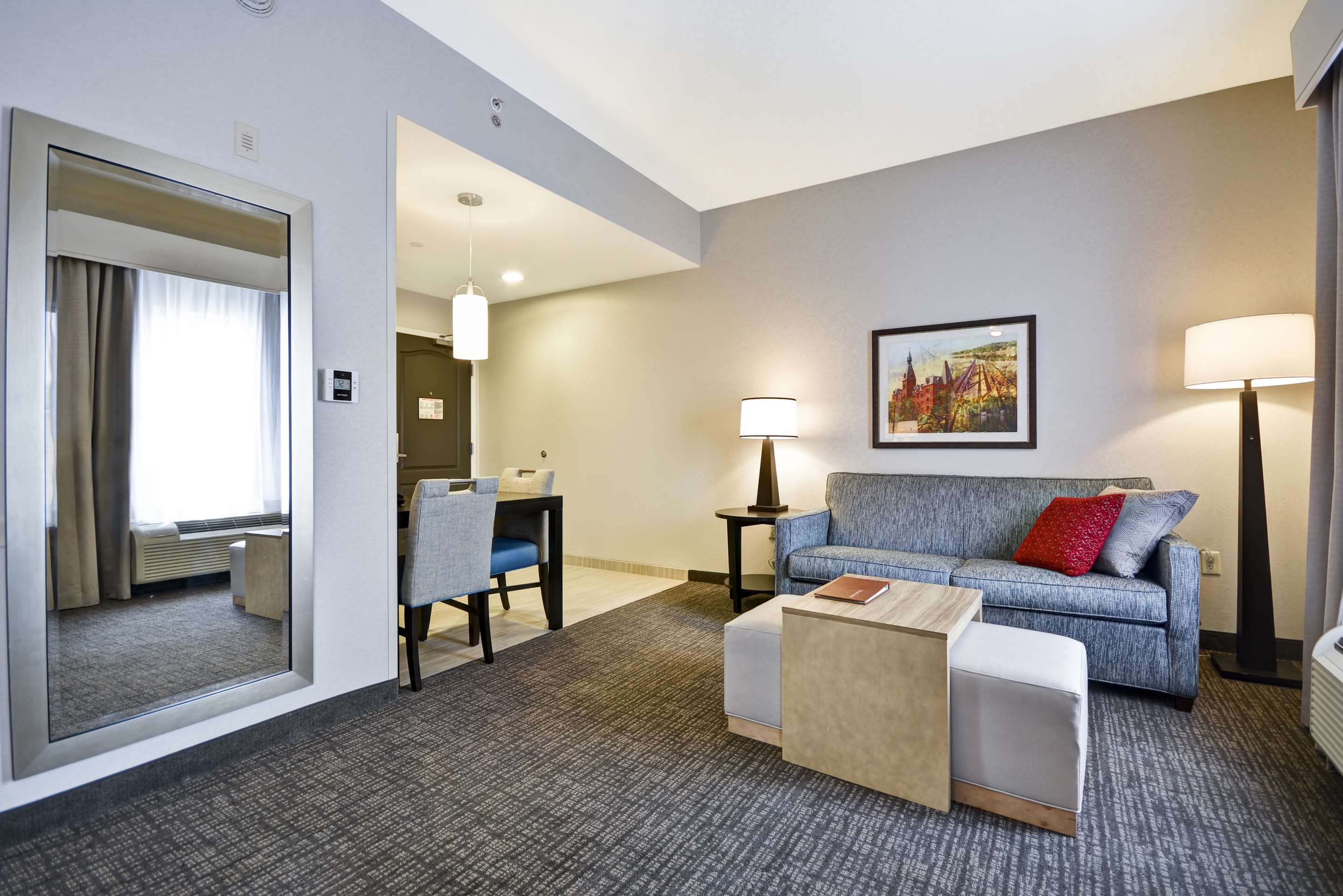 Guest room