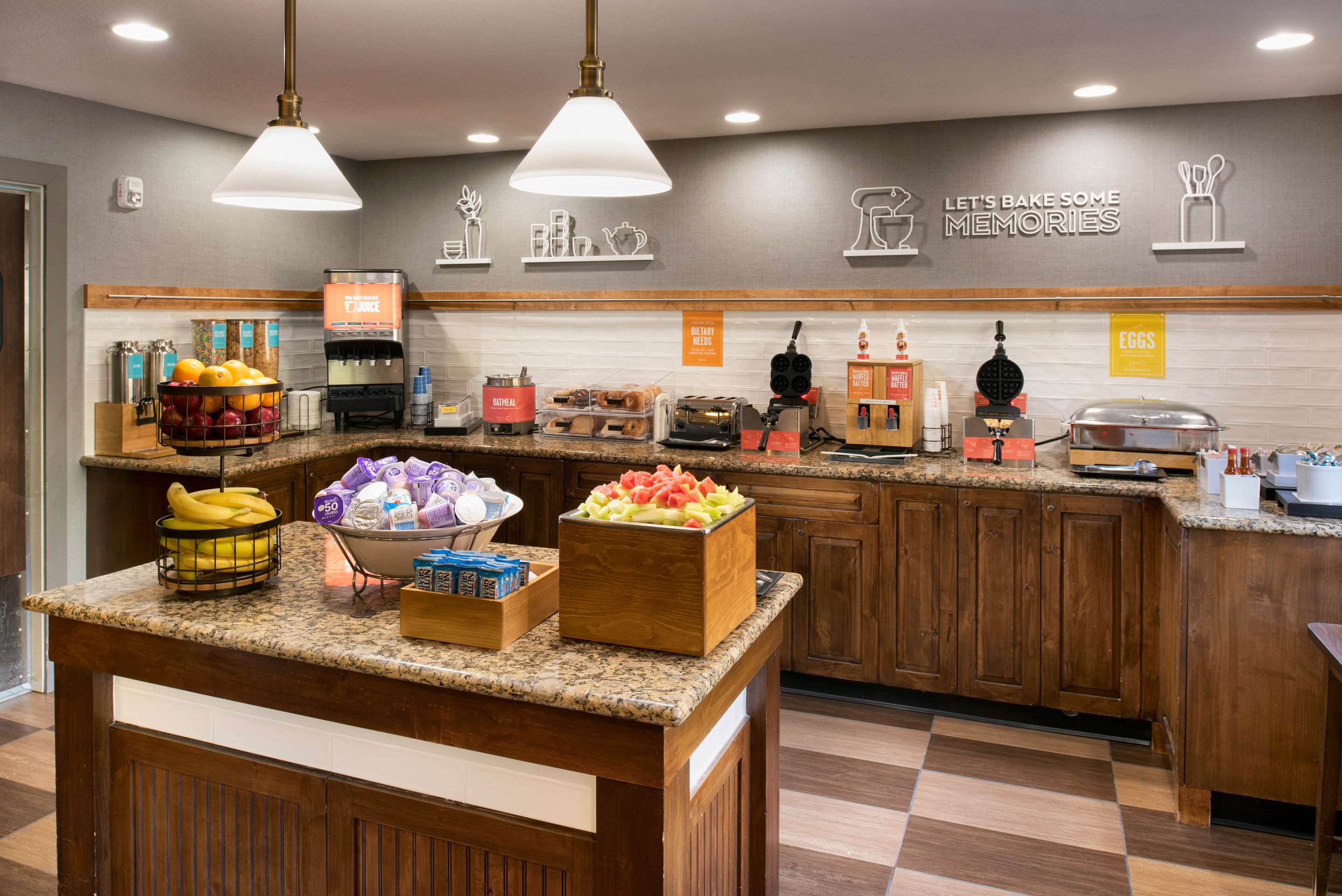 Breakfast Area | Hampton Inn Jackson Hole