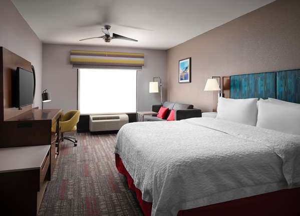  - Hampton Inn Clinton - I-20, Exit 36