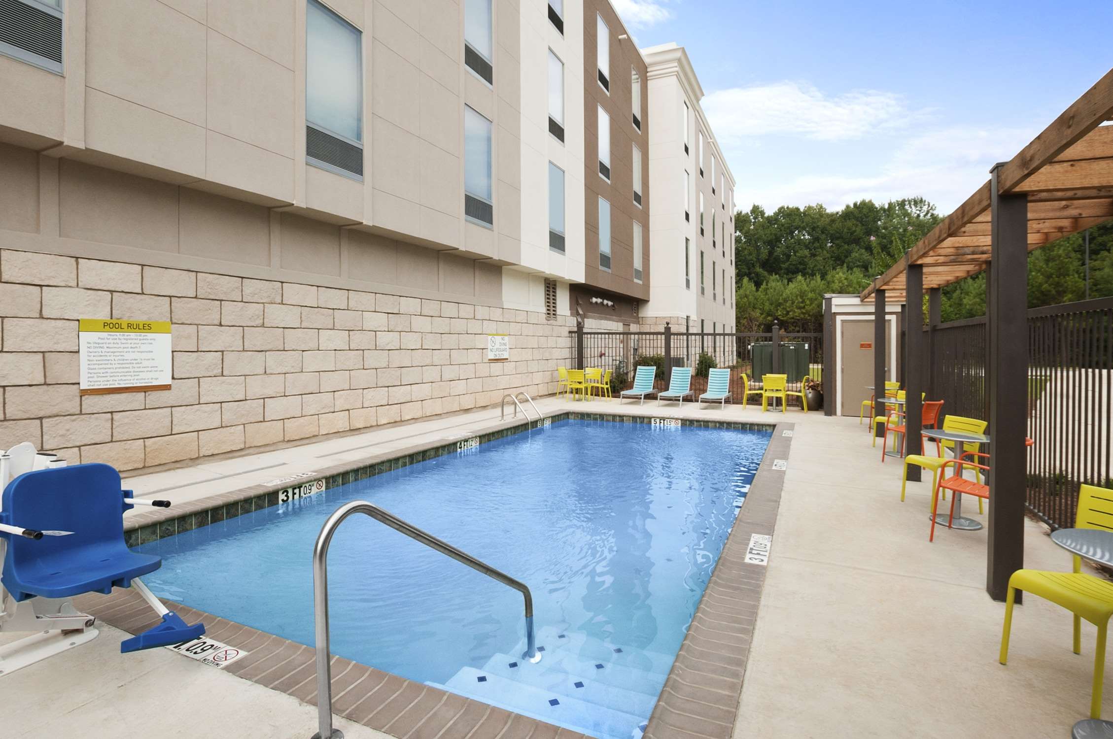 Pool | Home2 Suites by Hilton Jackson/Ridgeland, MS