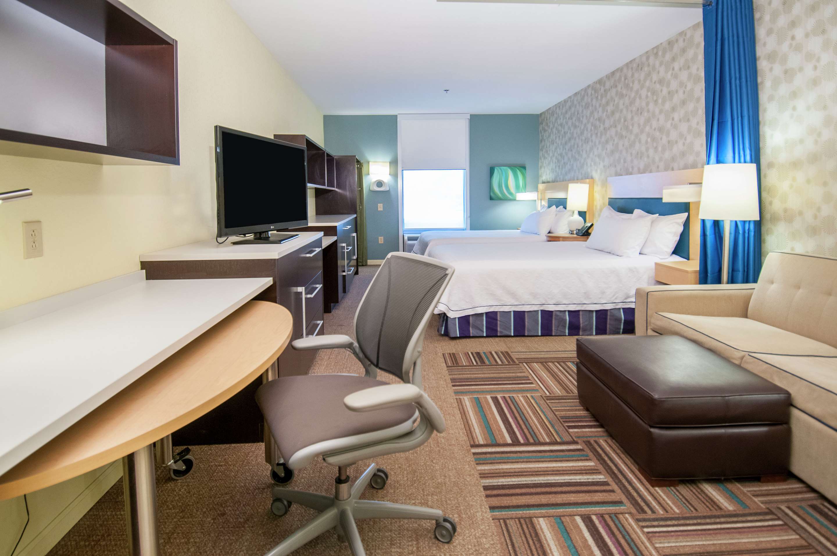Guest room