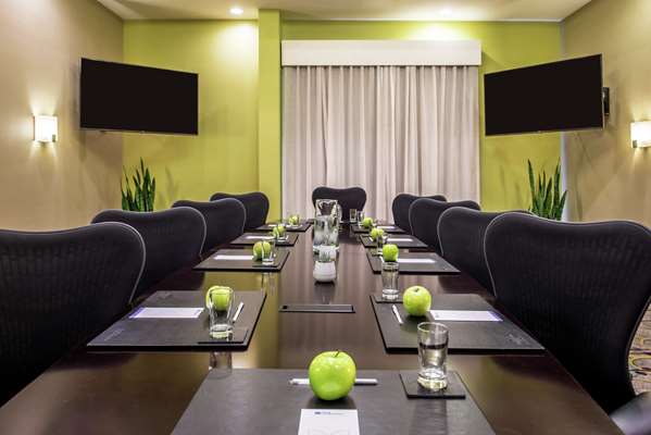 Amenities - Homewood Suites by Hilton Southbank Jacksonville - I-95, Exit 348 & 350B