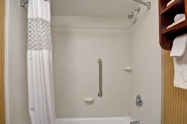  - Hampton Inn Central Jacksonville - I-95, Exit 348 & 350B