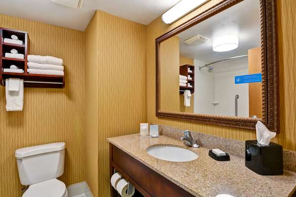  - Hampton Inn Central Jacksonville - I-95, Exit 348 & 350B