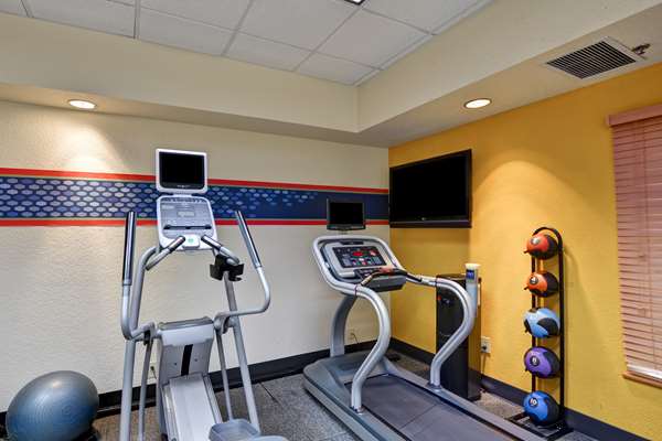 Fitness/ Exercise Room - Hampton Inn Central Jacksonville - I-95, Exit 348 & 350B