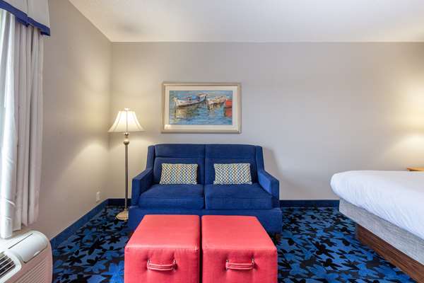  - Hampton Inn & Suites Deerwood Park Jacksonville