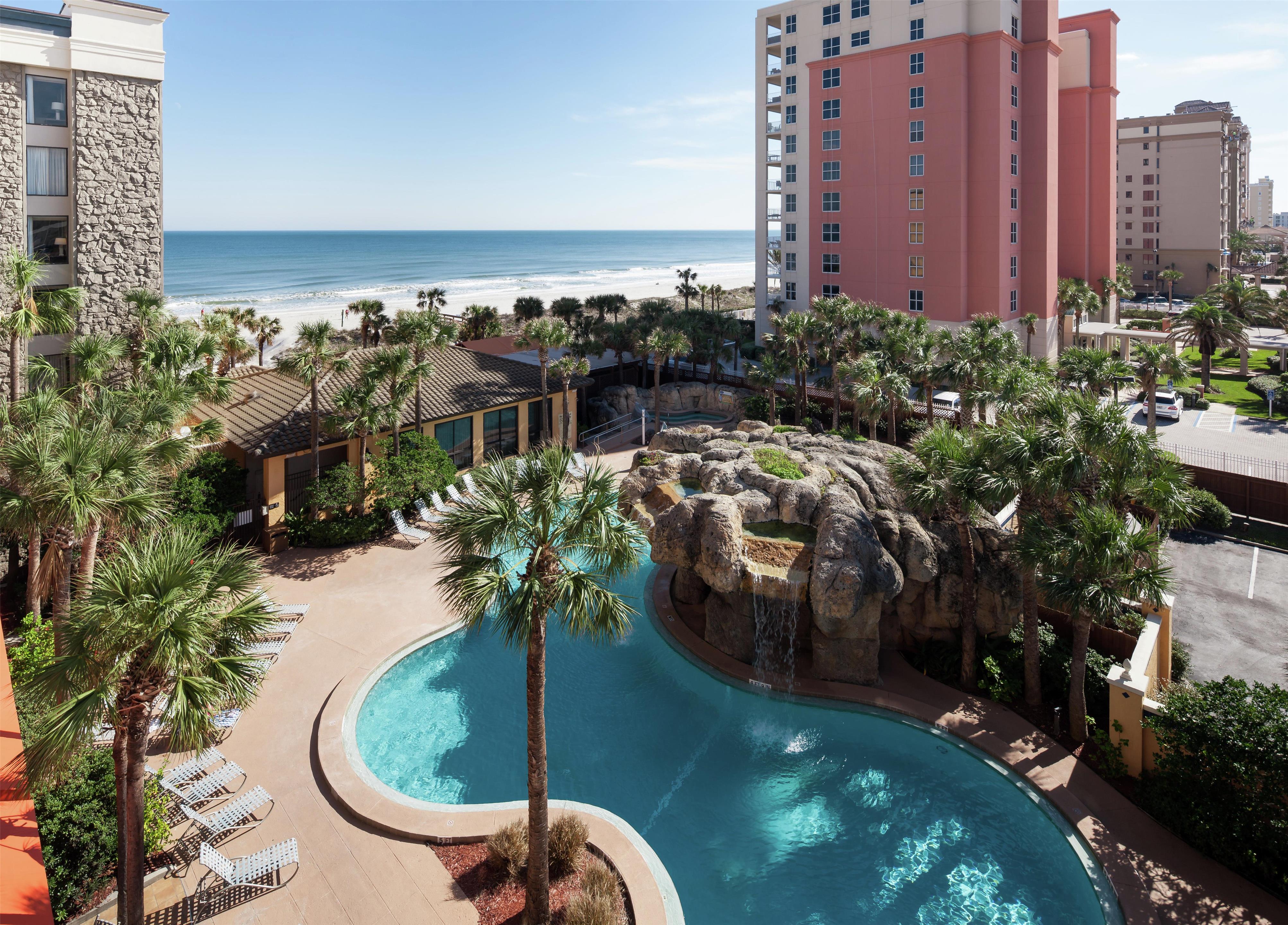 Pool | Hampton Inn Jacksonville Beach/Oceanfront