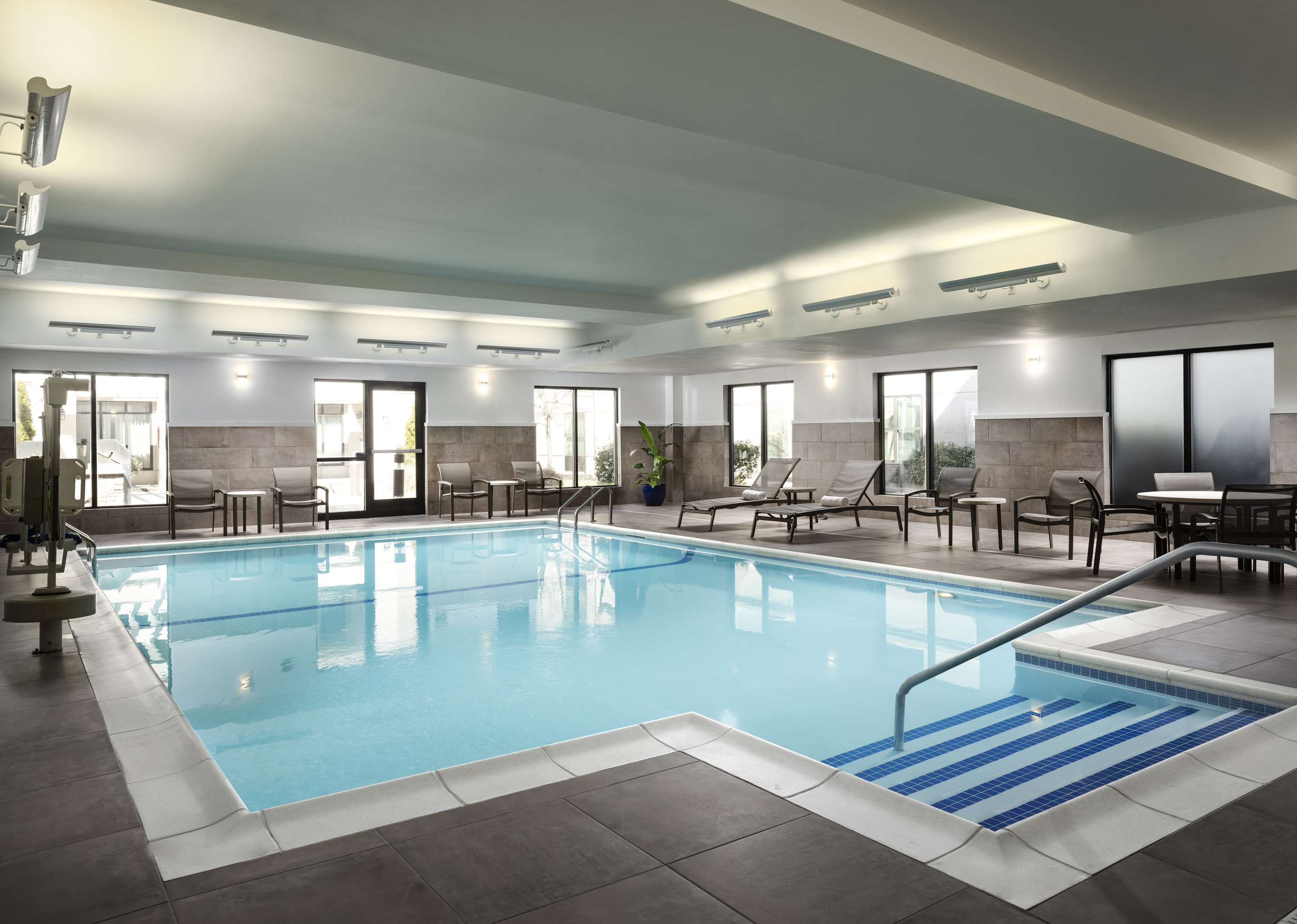Pool | Homewood Suites by Hilton Carle Place - Garden City, NY