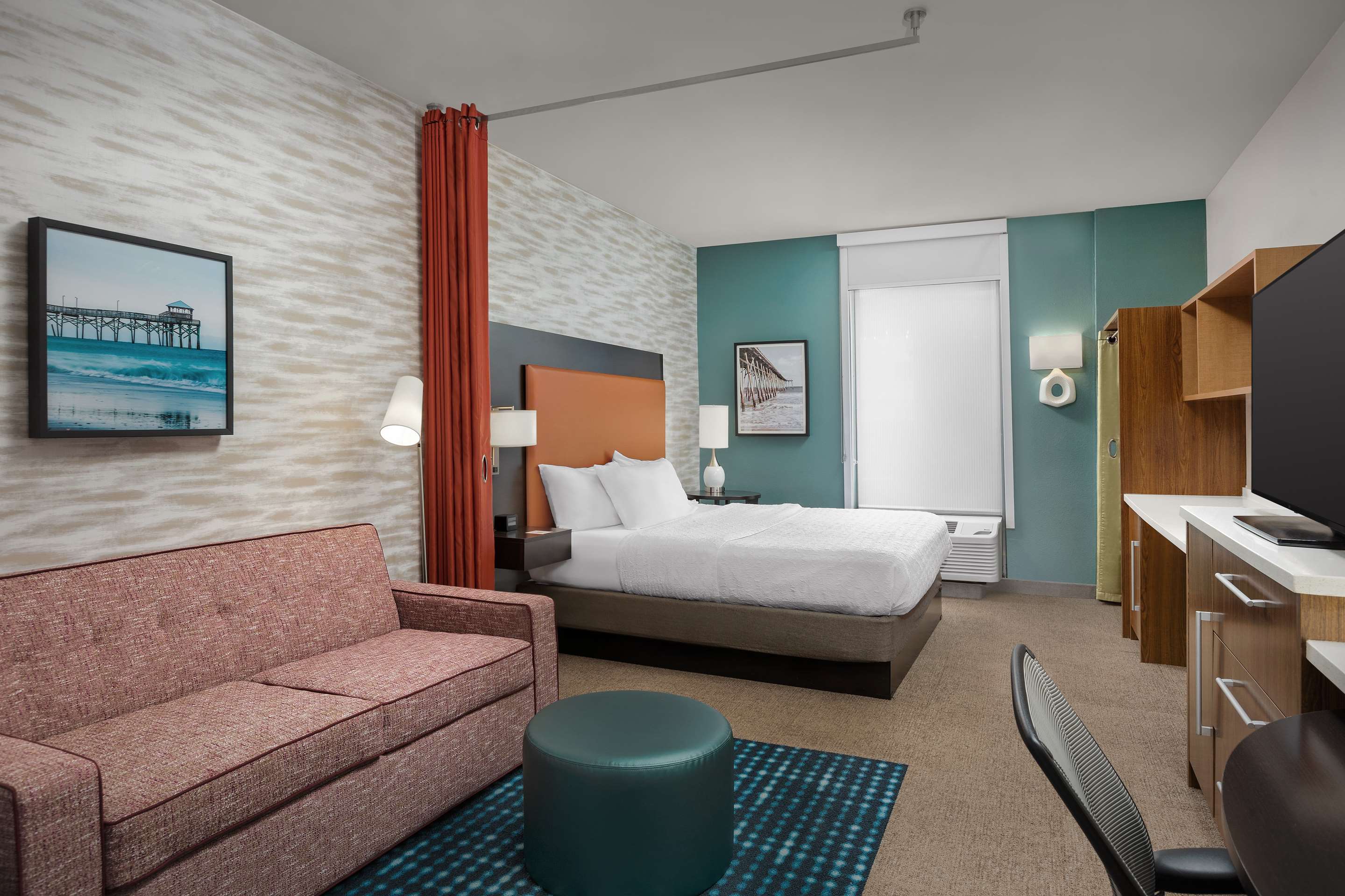 Guest room
