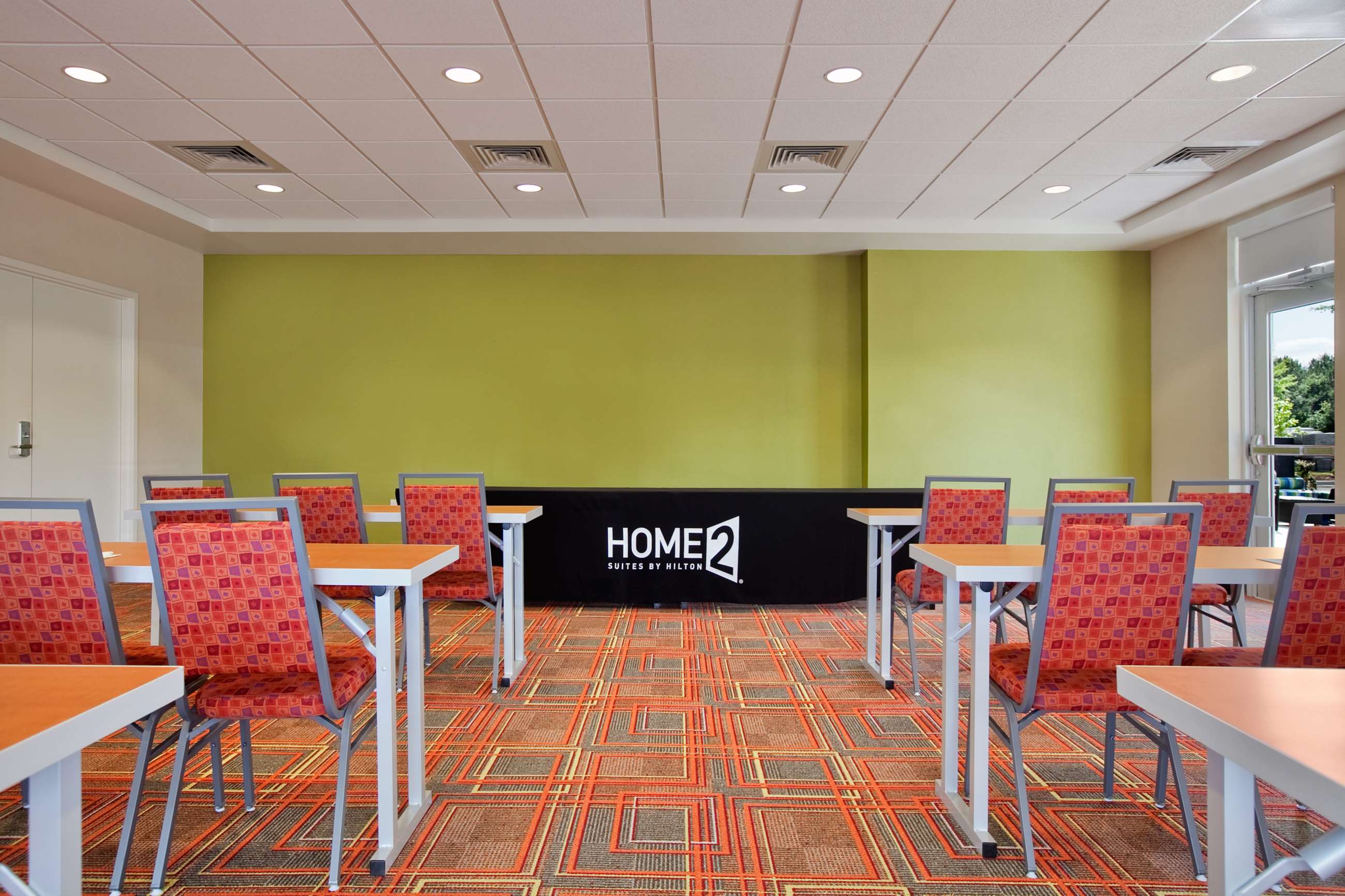 Meeting Room | Home2 Suites by Hilton Jacksonville, NC