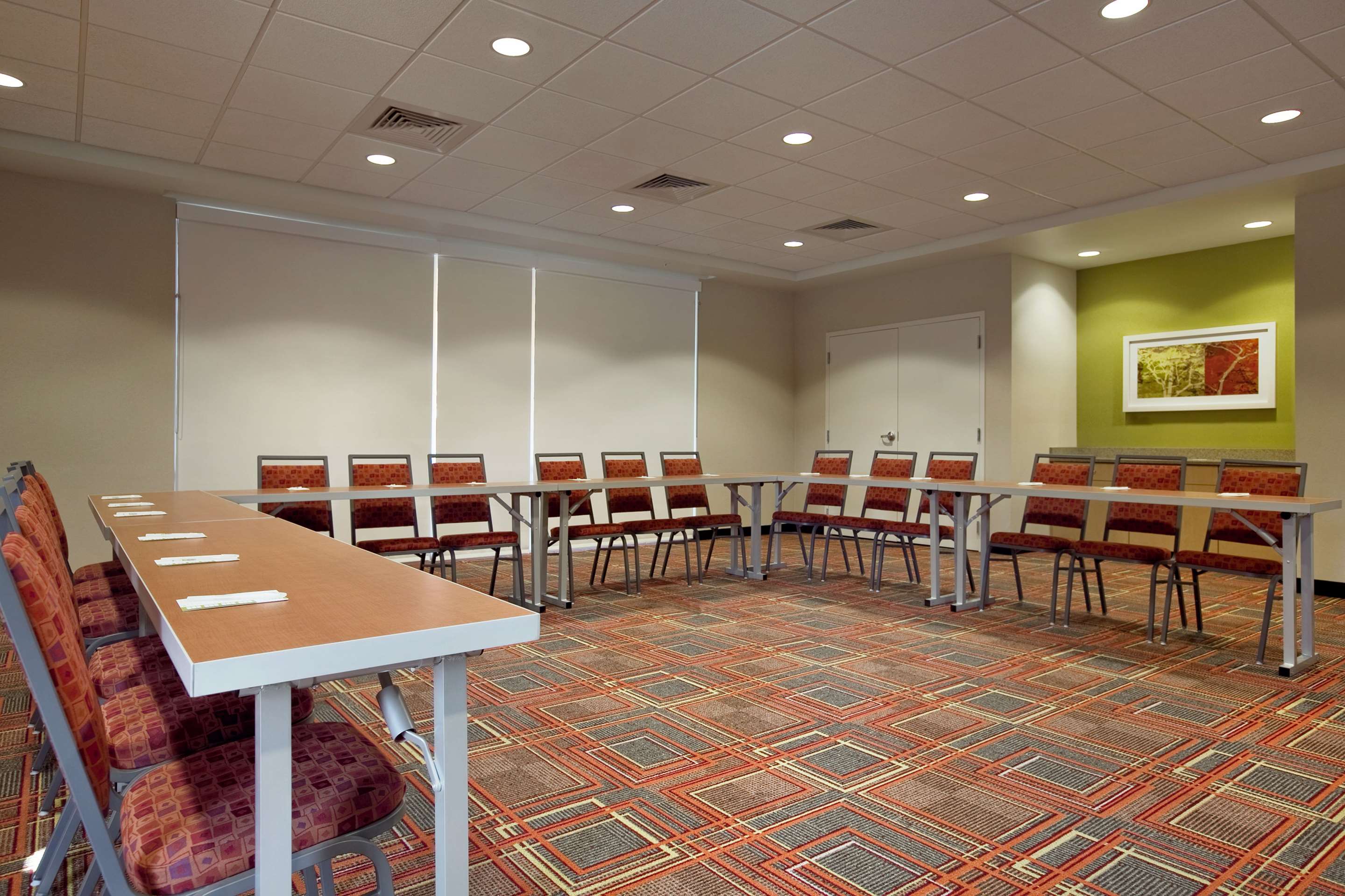 Meeting Room | Home2 Suites by Hilton Jacksonville, NC