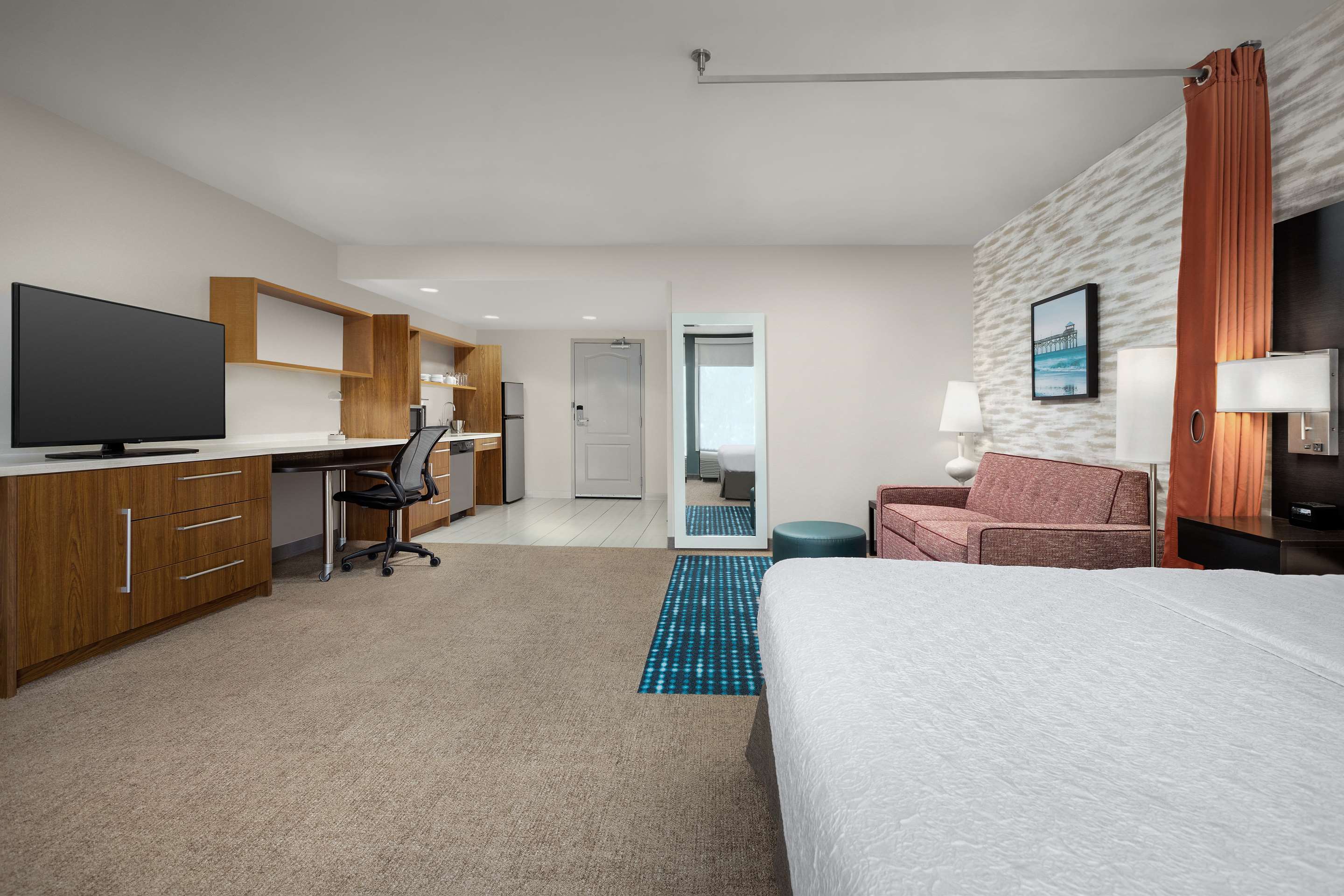 Guest room