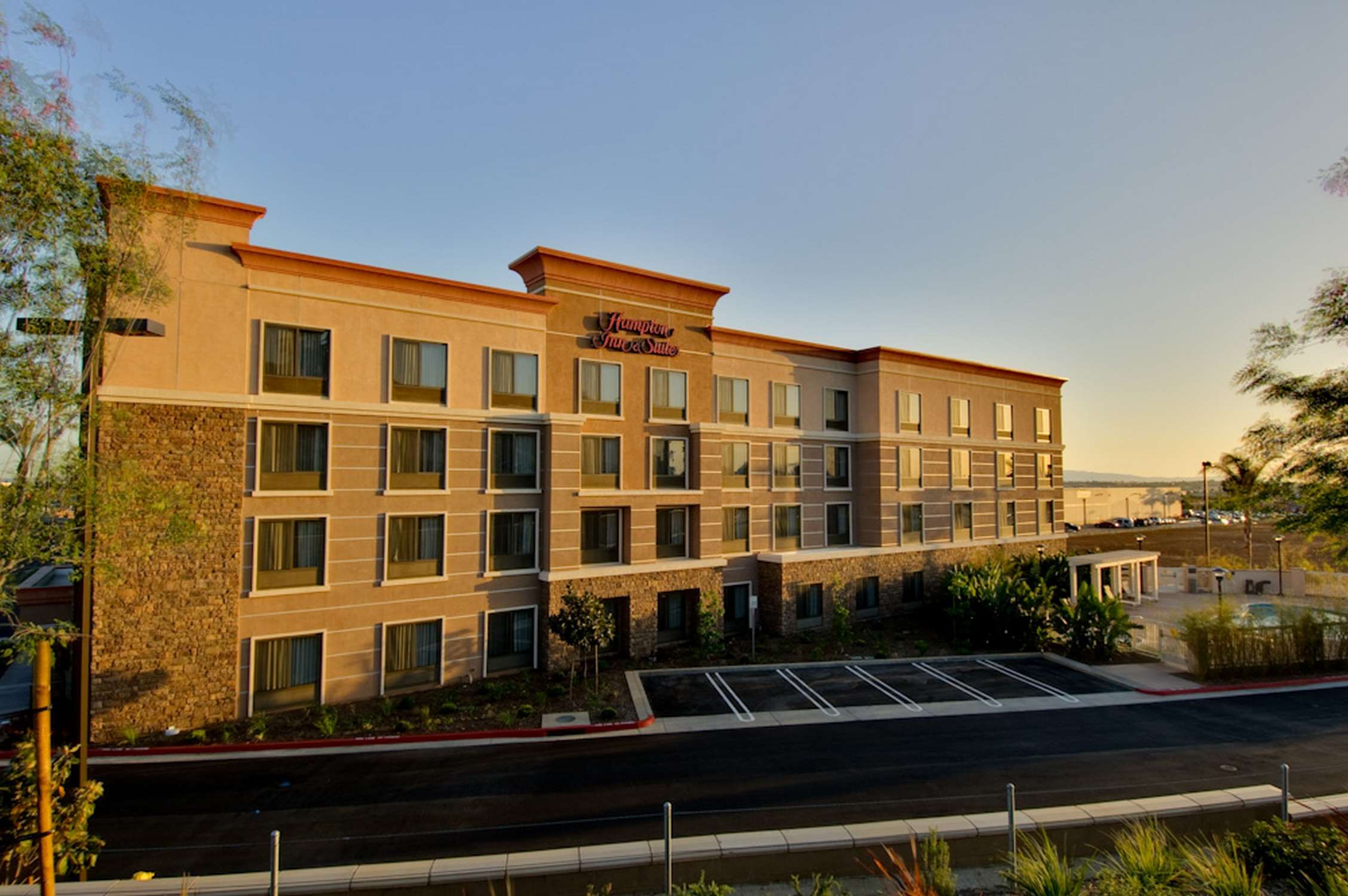 Exterior | Hampton Inn & Suites Moreno Valley