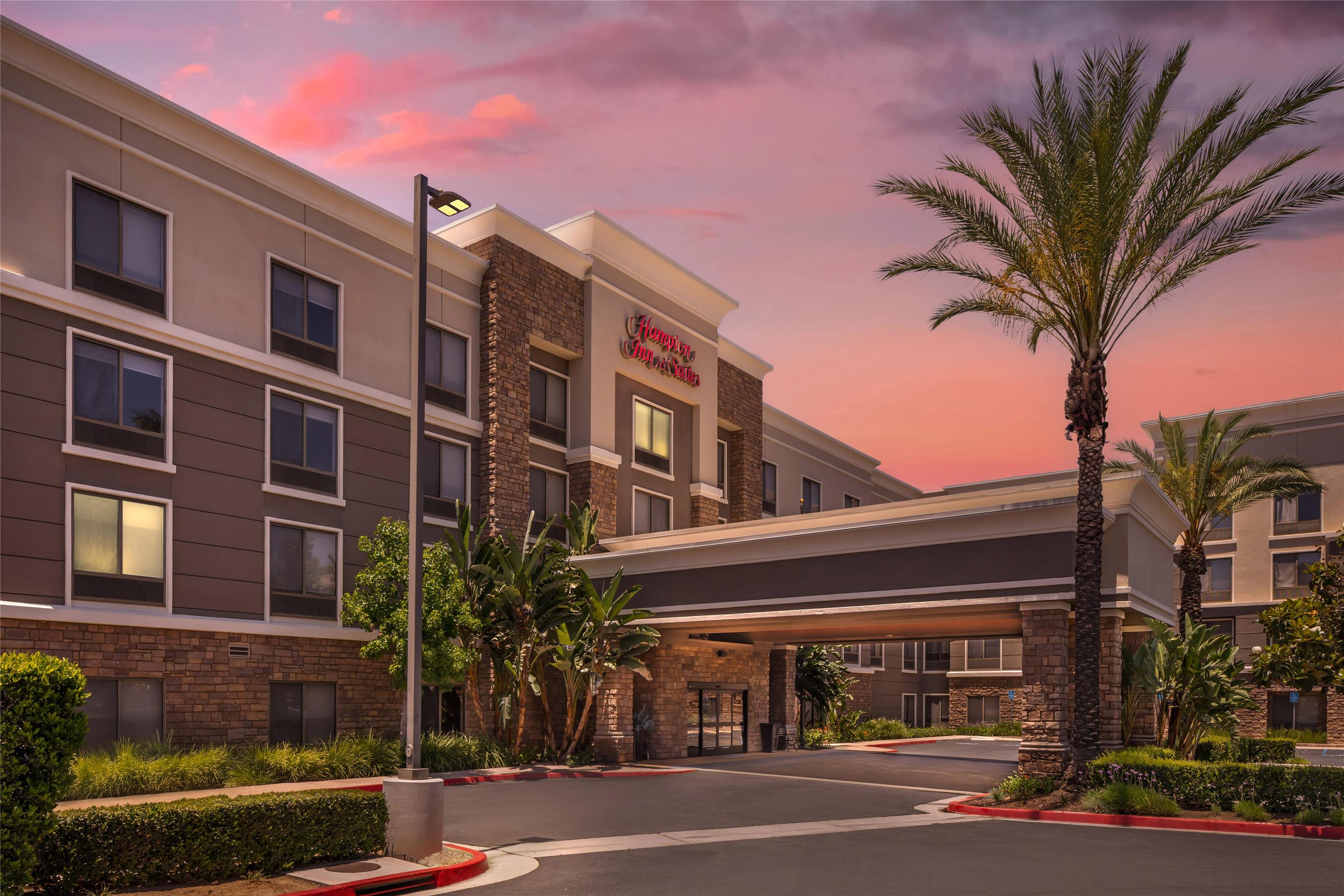 Exterior | Hampton Inn & Suites Moreno Valley