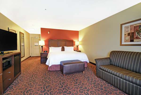  - Hampton Inn & Suites Beloit - I-39 & I-90, Exit 185