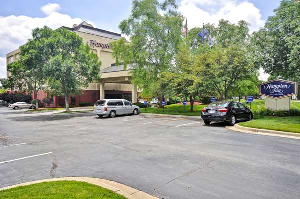 Exterior view - Hampton Inn Overland Park