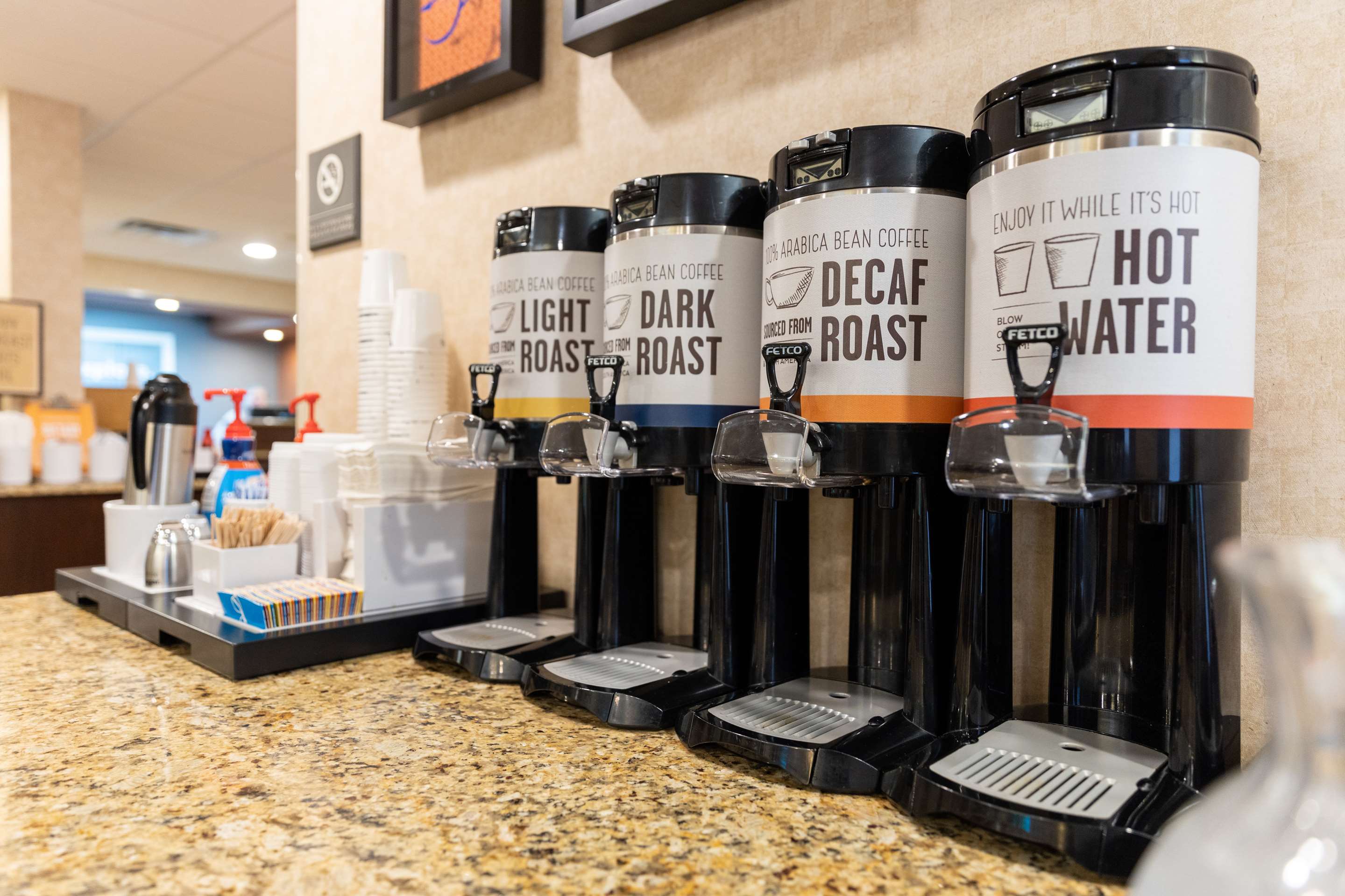 Breakfast Area | Hampton Inn by Hilton of Kuttawa/Eddyville