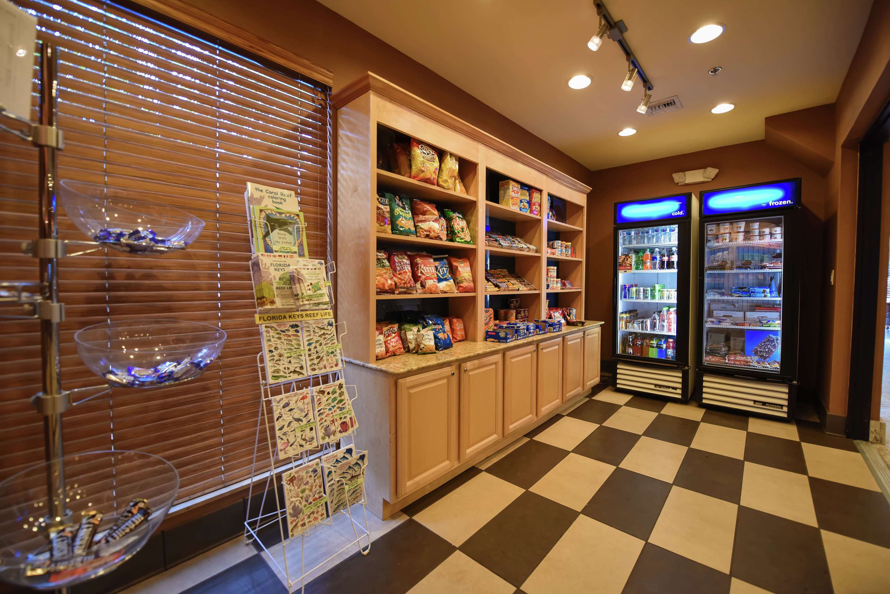 Restaurant | Hampton Inn Key Largo Manatee Bay