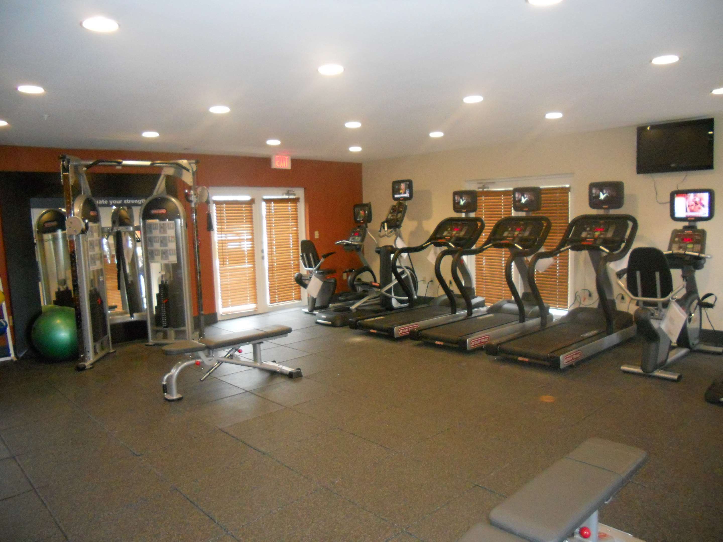 Health club fitness center gym | Hampton Inn Key Largo Manatee Bay