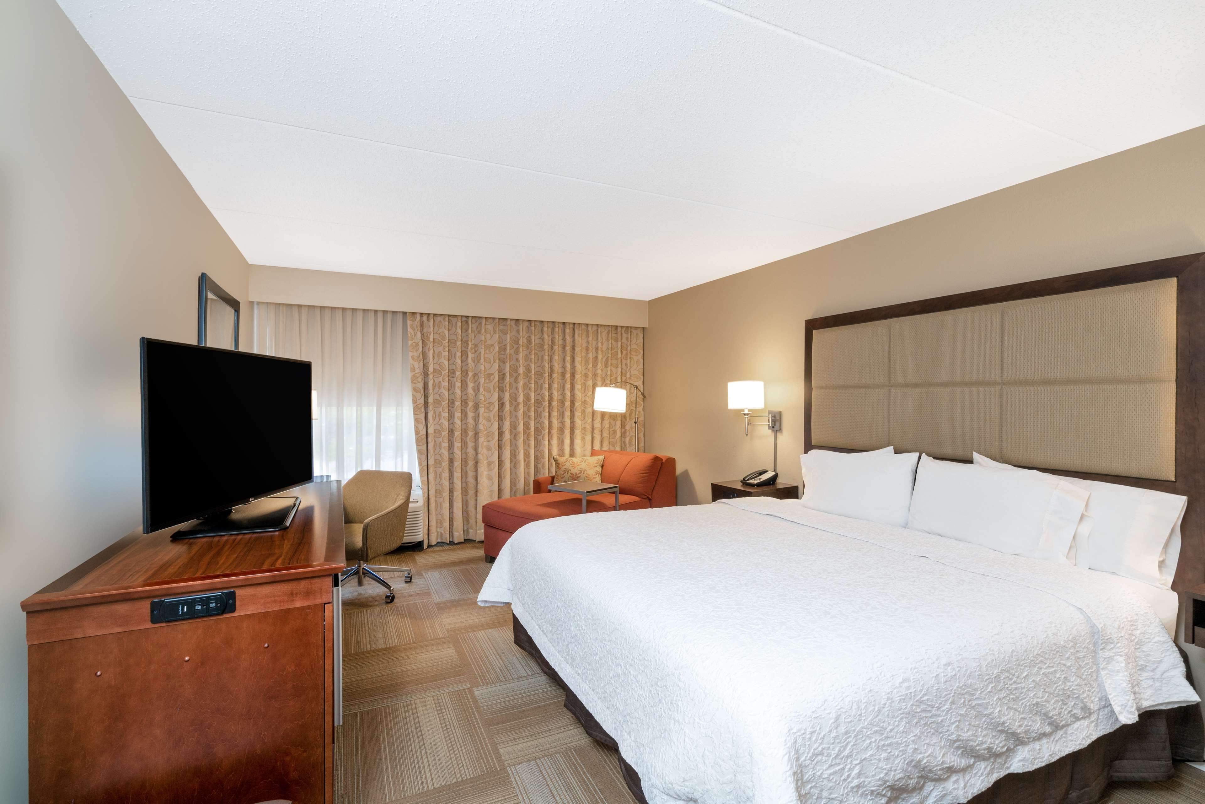 Hampton Inn by Hilton Lafayette Room Type - 1 KNG HEARING ACC NOSMOK