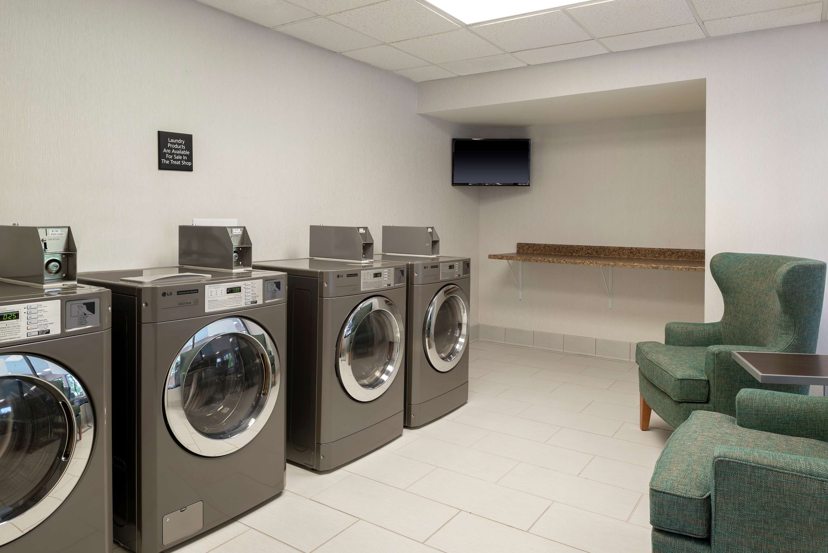 Property amenity | Hampton Inn East Lansing
