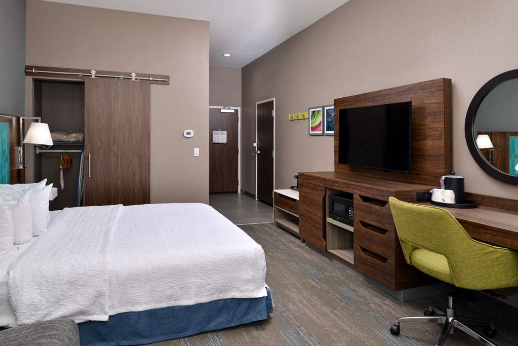 HAMPTON INN LAPLACE LA Room Type - 1 KN ACC TUB STUDIO NOSMOK