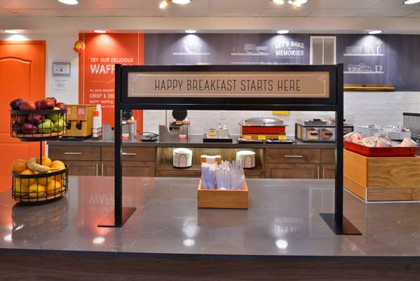 Amenities - Hampton Inn & Suites Las Vegas