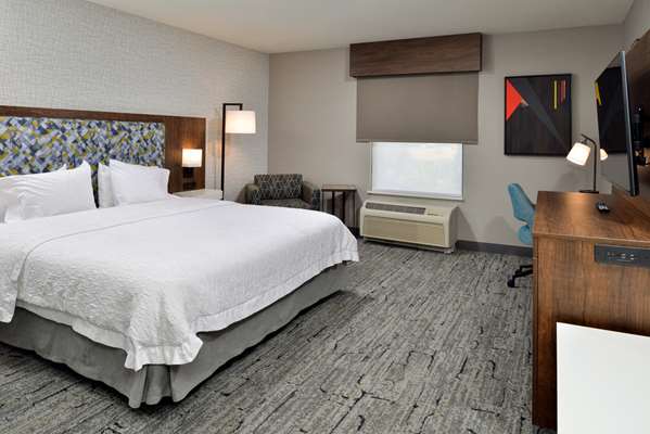  - Hampton Inn & Suites Las Vegas