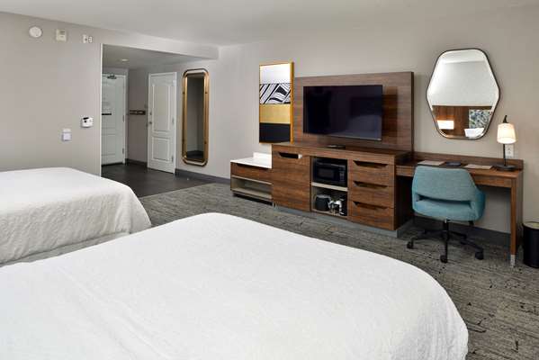  - Hampton Inn & Suites Las Vegas