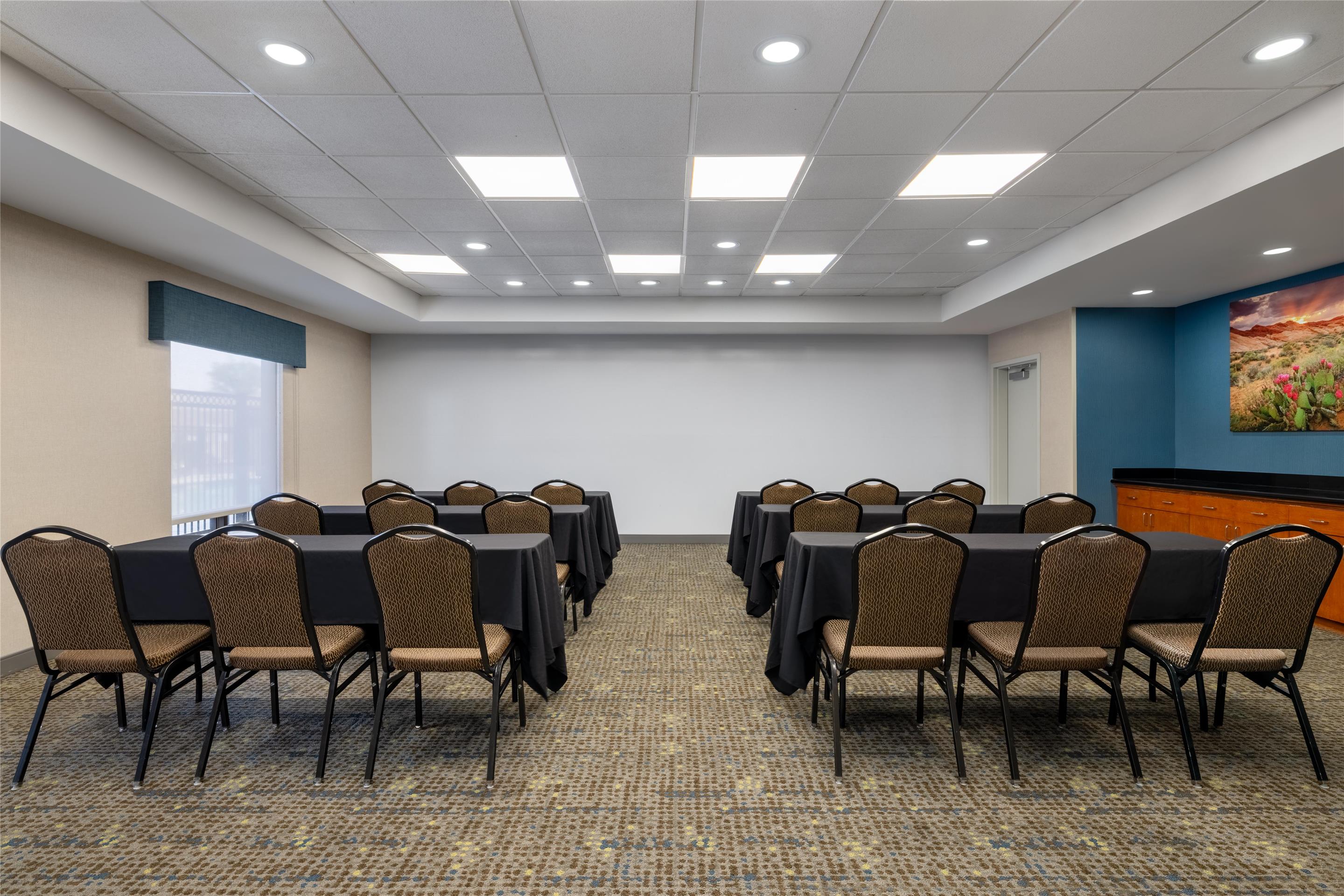 Meeting Room | Hampton Inn Las Vegas/North Speedway