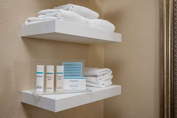  - Hampton Inn & Suites Red Rock Las Vegas