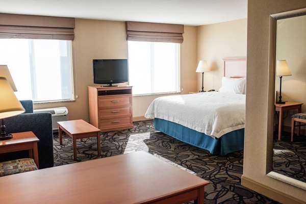  - Hampton Inn & Suites Lathrop - I-5, Exit 462