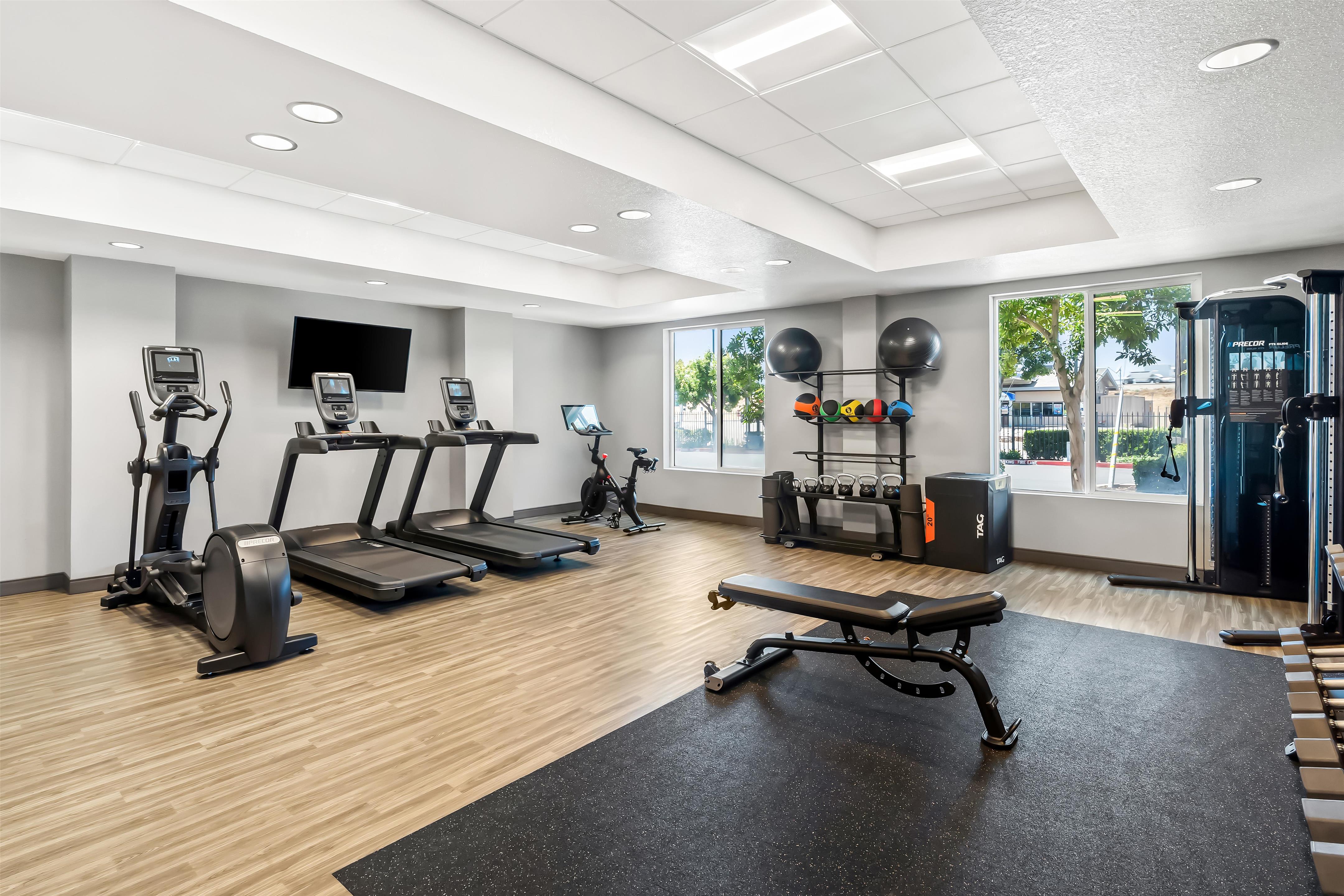 Health club fitness center gym | Hampton Inn & Suites Lathrop