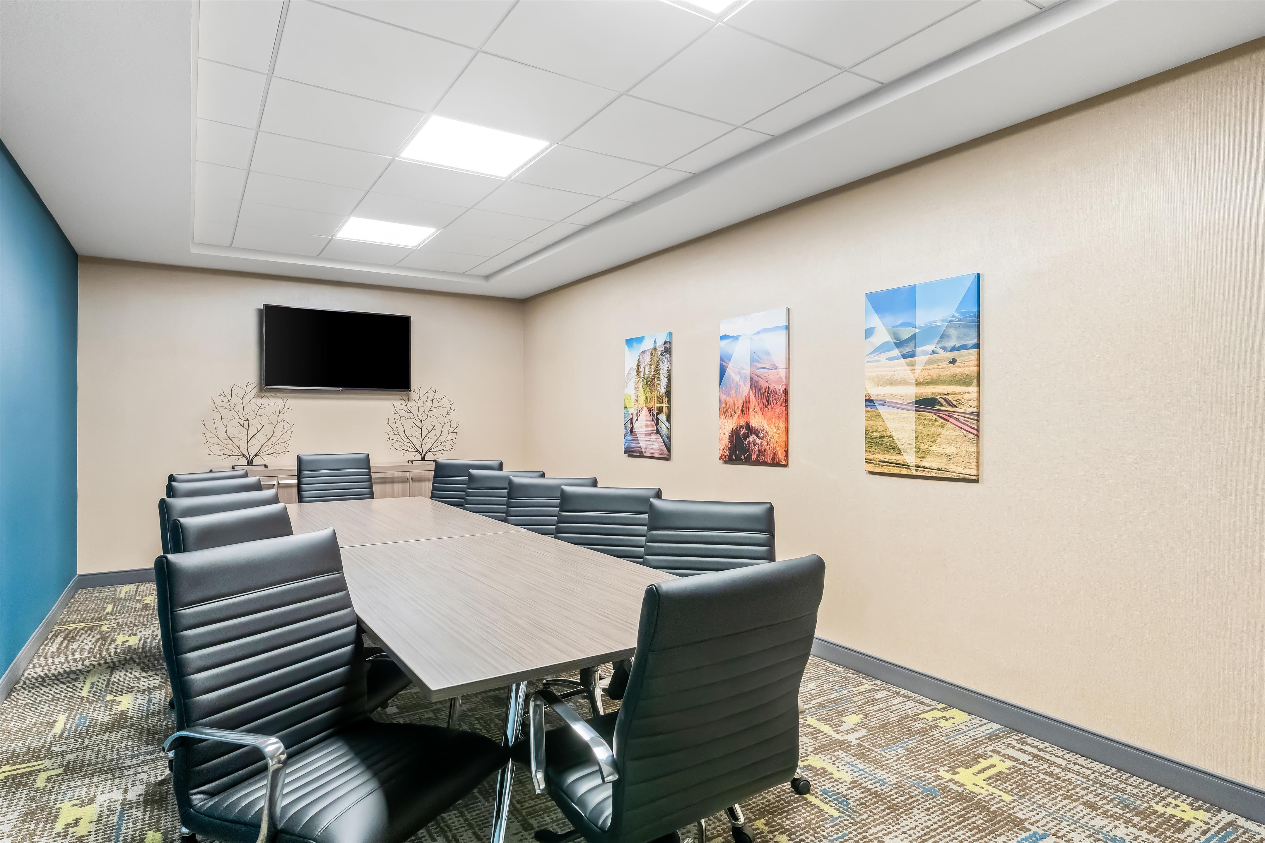 Meeting Room | Hampton Inn & Suites Lathrop