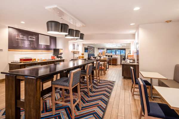 Amenities - Hampton Inn Foothill Ranch