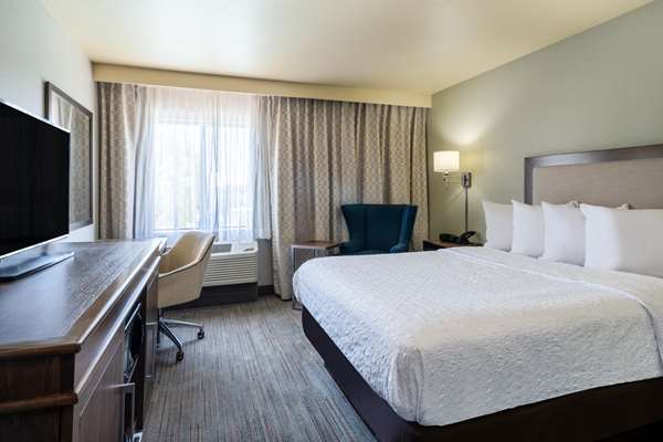  - Hampton Inn Foothill Ranch