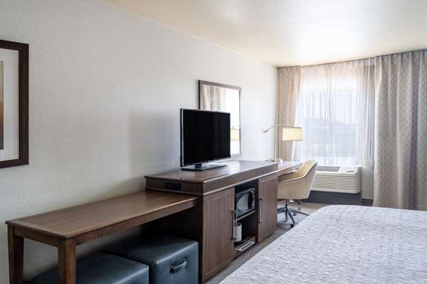  - Hampton Inn Foothill Ranch