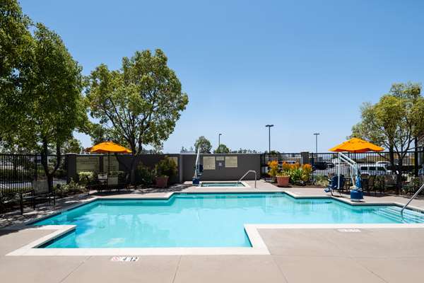 Pool - Hampton Inn Foothill Ranch