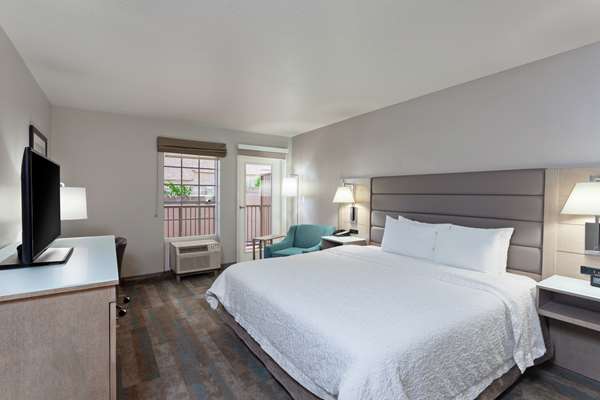  - Hampton Inn & Suites Hermosa Beach