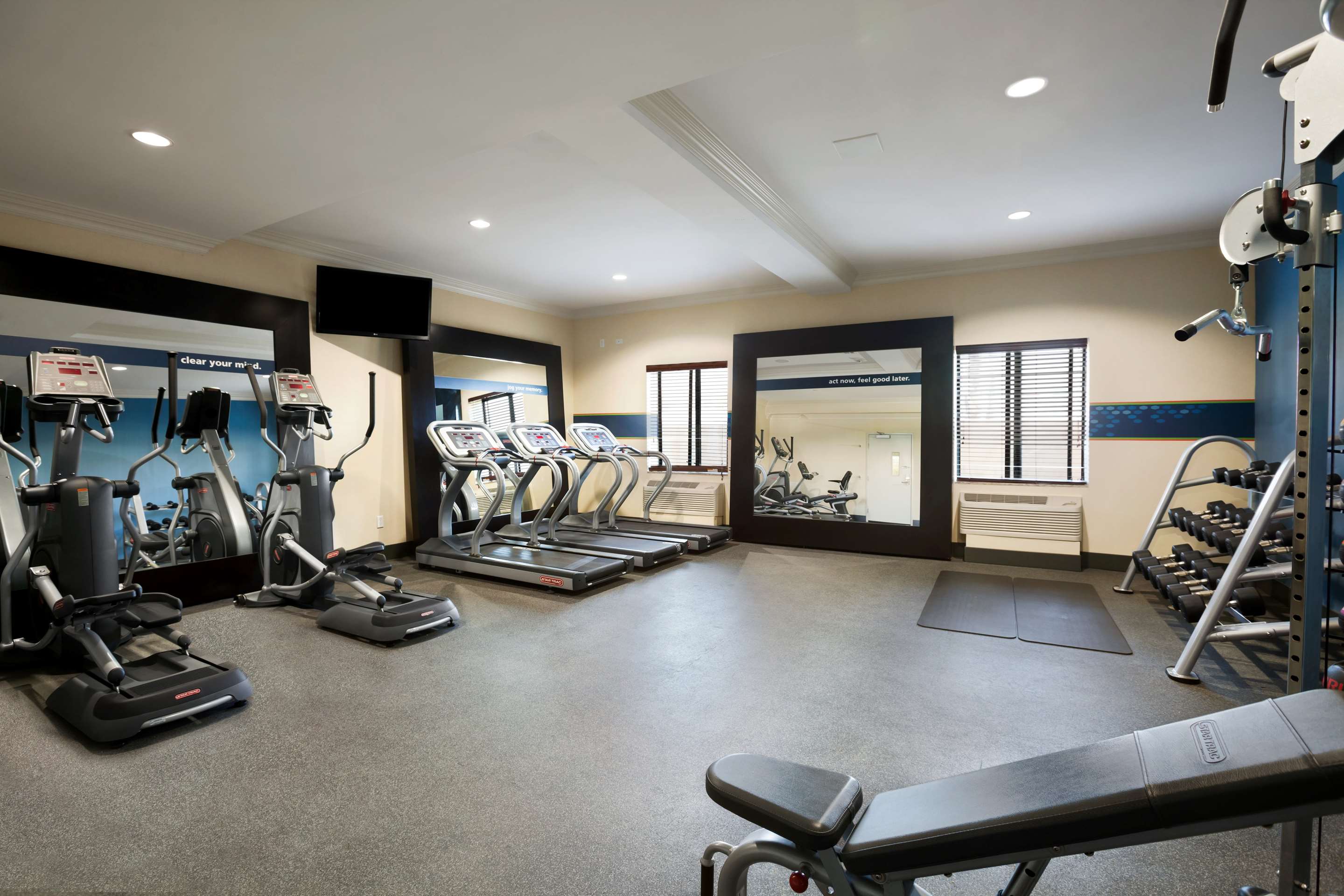 Health club fitness center gym | Hampton Inn Los Angeles Int'l Airport/Hawthorne