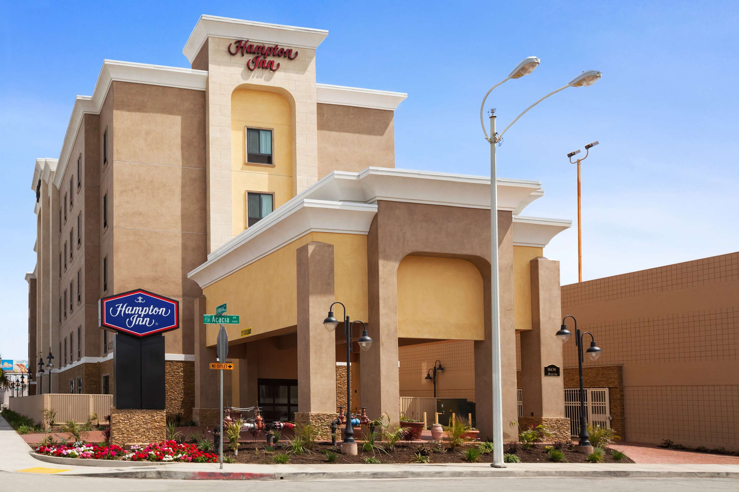 Exterior | Hampton Inn Los Angeles Int'l Airport/Hawthorne