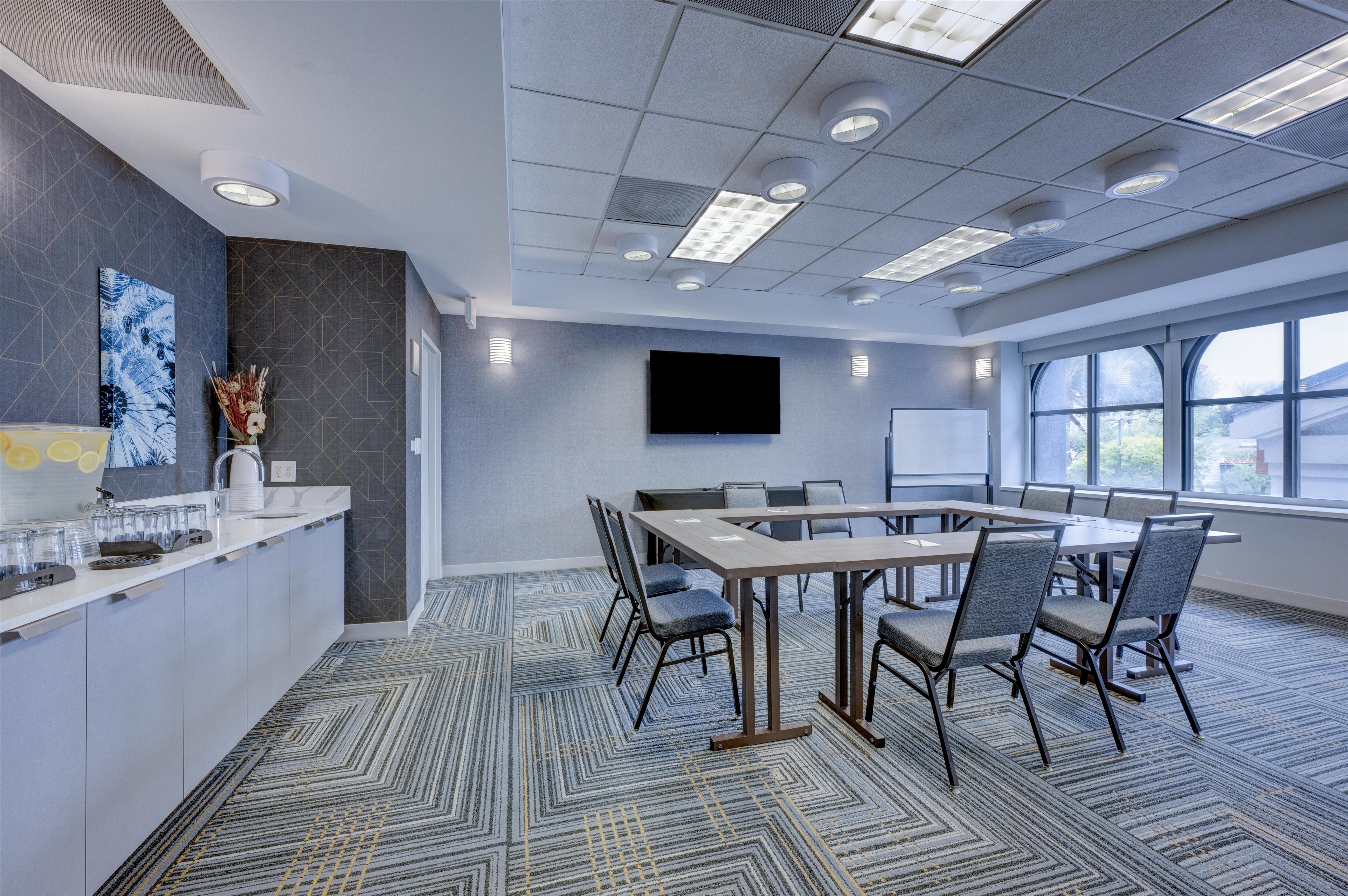 Meeting Room | Homewood Suites by Hilton Anaheim-Main Gate Area