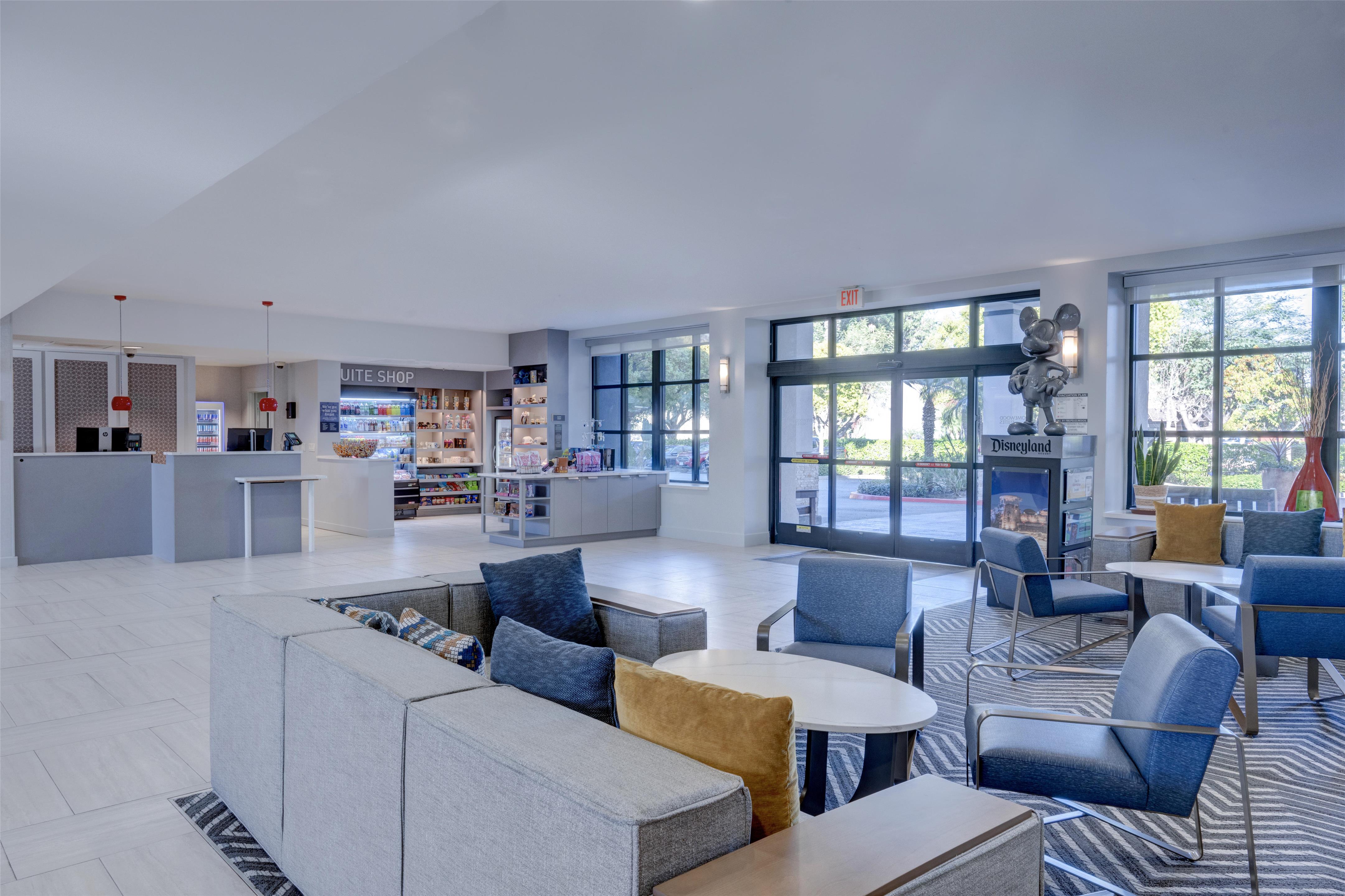 Lobby | Homewood Suites by Hilton Anaheim-Main Gate Area