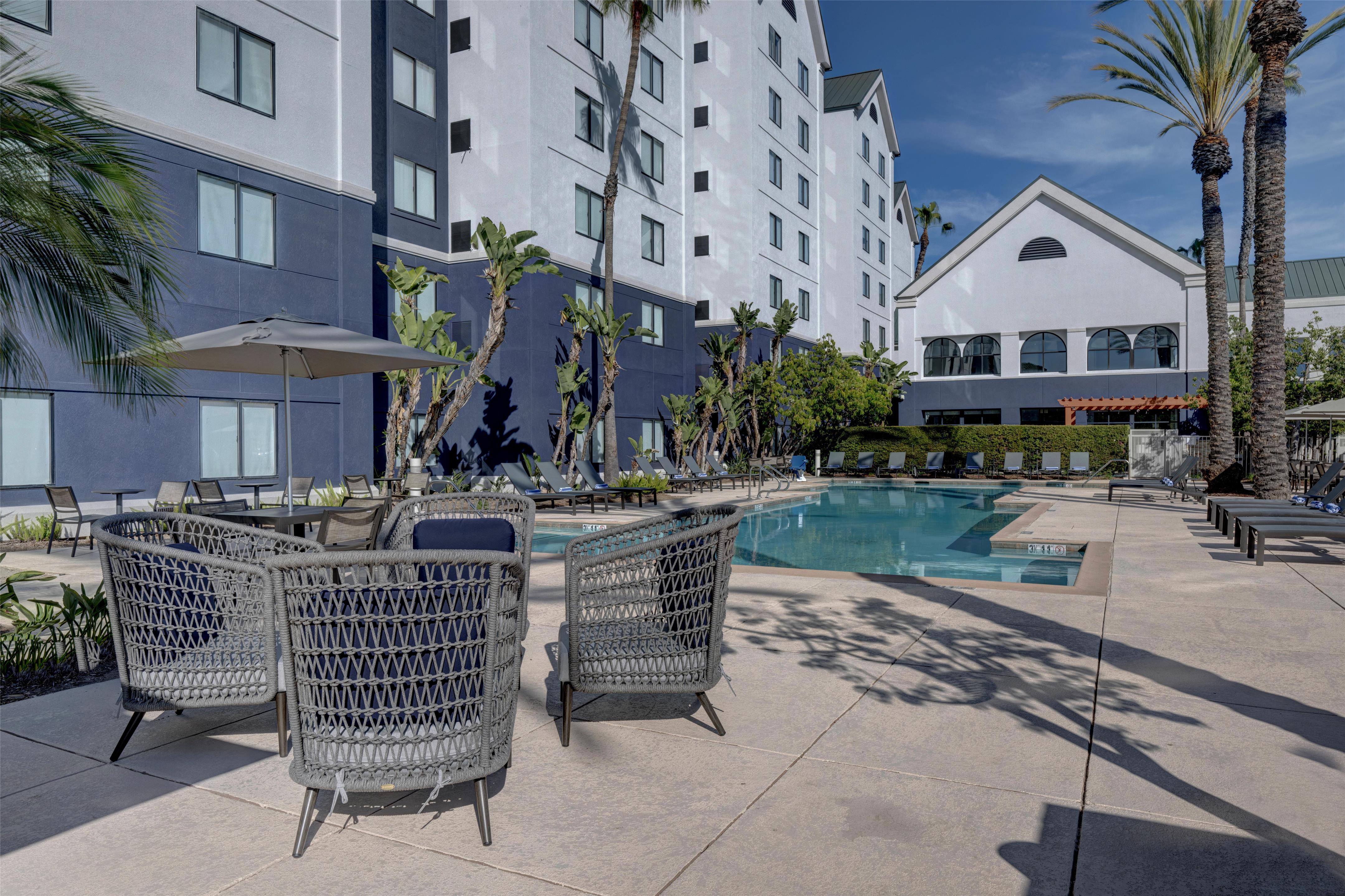 Pool | Homewood Suites by Hilton Anaheim-Main Gate Area