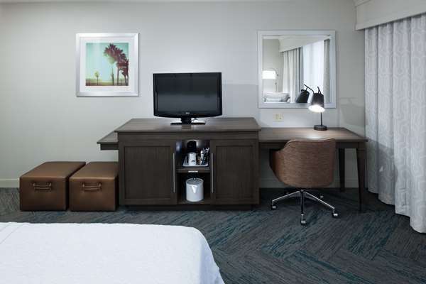  - Hampton Inn Cypress