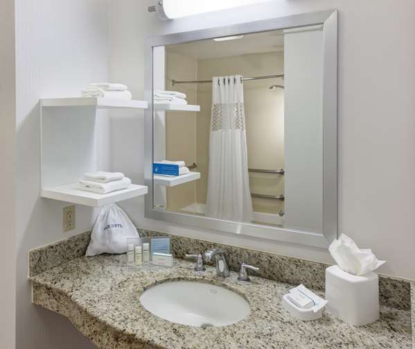  - Hampton Inn Cypress